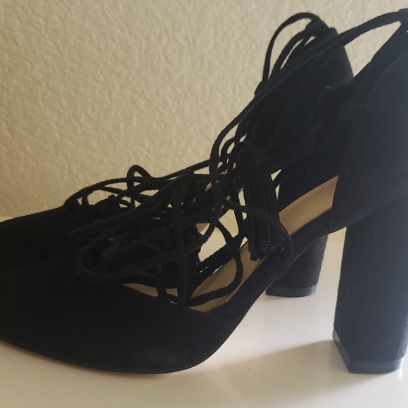 Black Marc Fisher pumps - Picture 3 of 4
